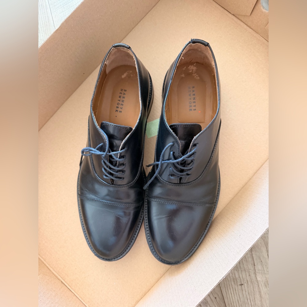 Barneys New York Classic Black Oxfords